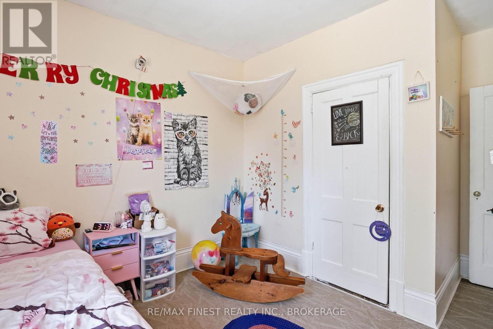 46 CATHARINE STREET - 21