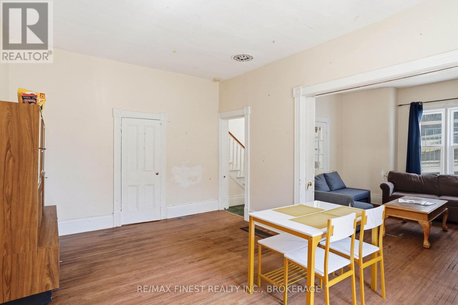 46 CATHARINE STREET - 4