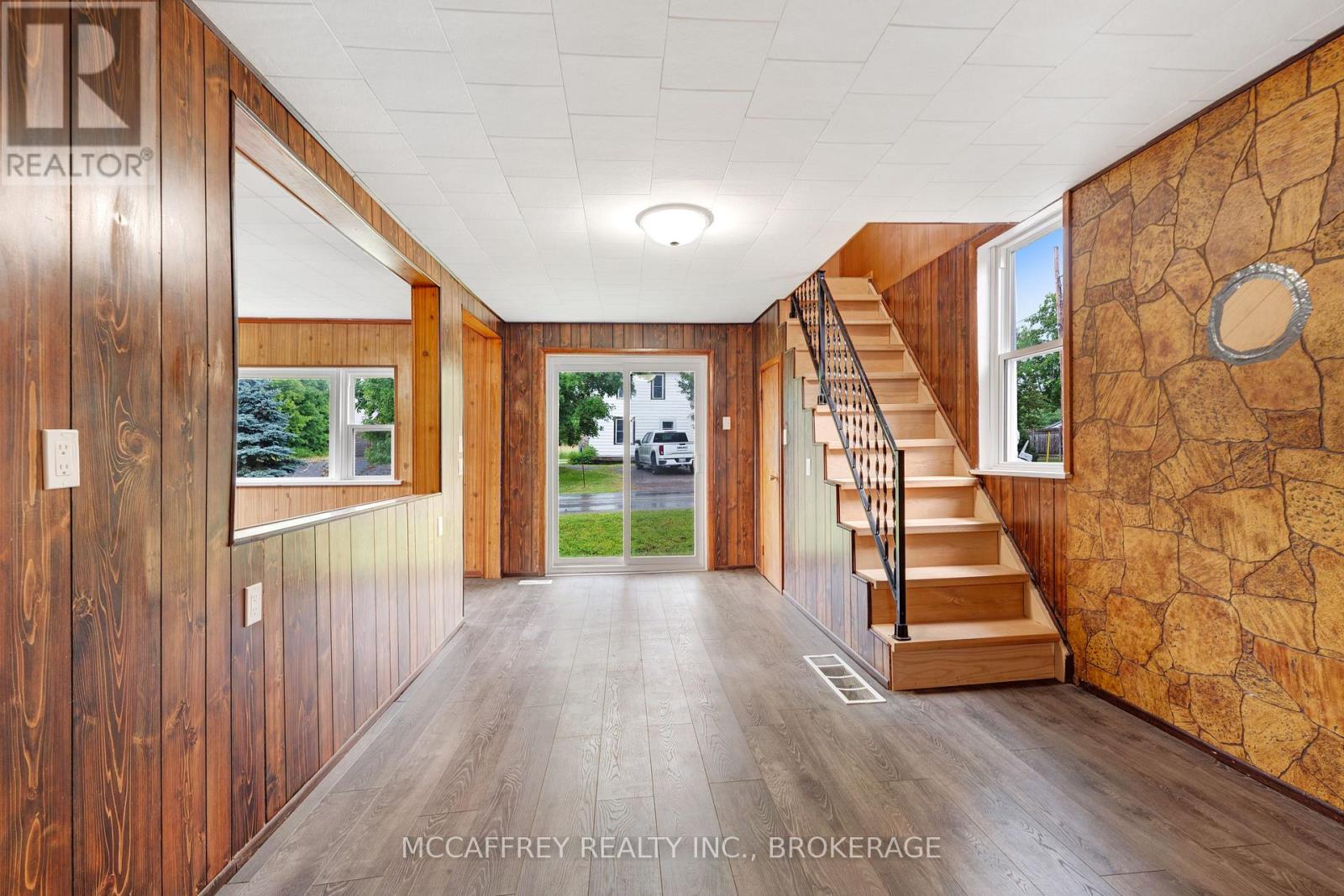 333 BURRIDGE ROAD - 6