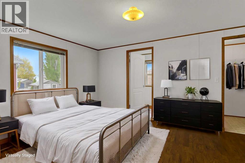 9709 110 Avenue - 11