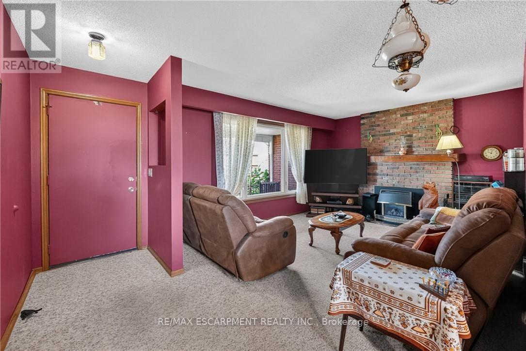 7205 HIGHWAY 3 W - 7