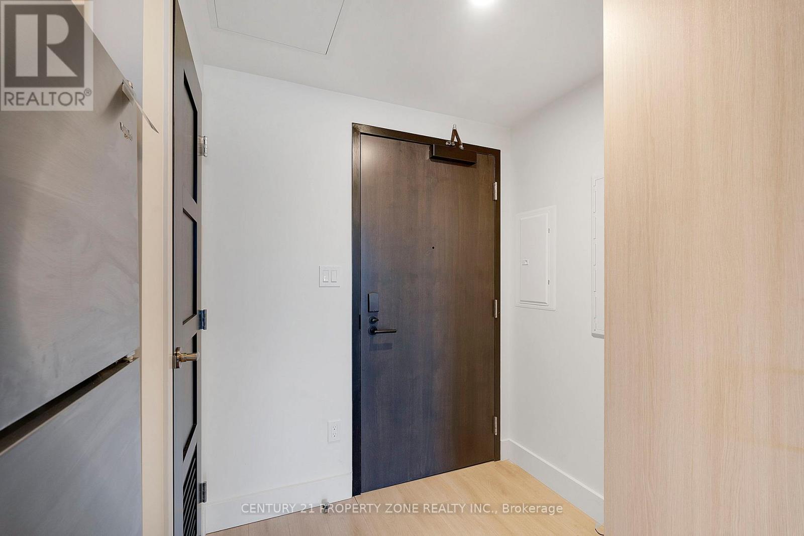 #2429 145 COLUMBIA STREET W - 12