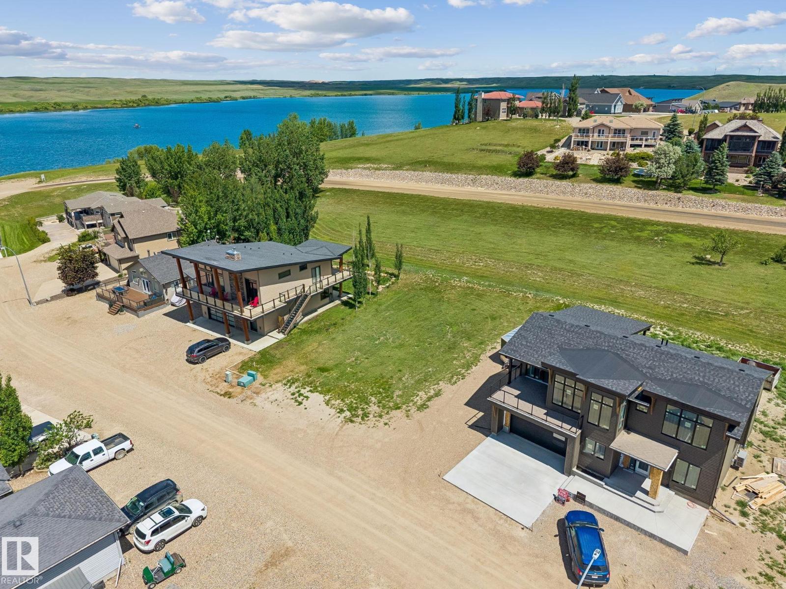 469 SUNSET DR — photo 8