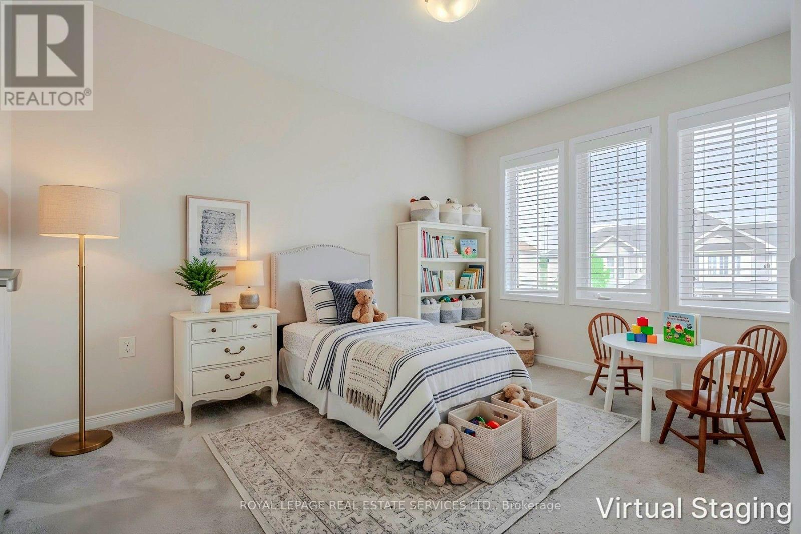 152 MUNRO CIRCLE - 37