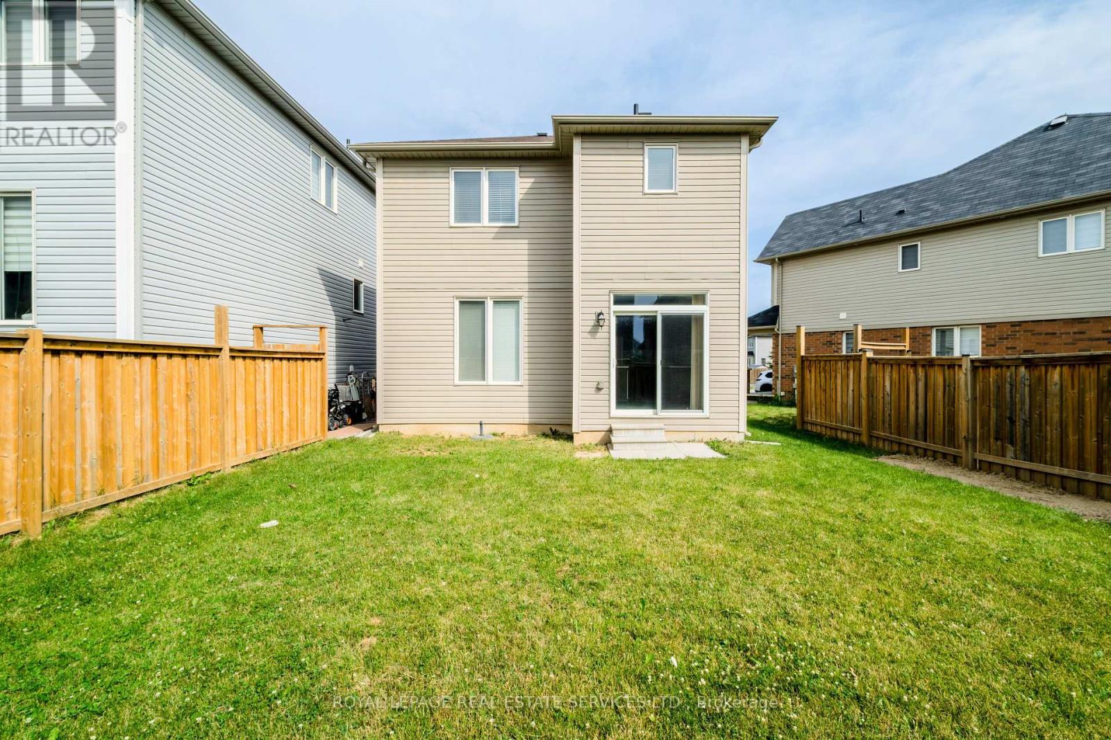 152 MUNRO CIRCLE - 49