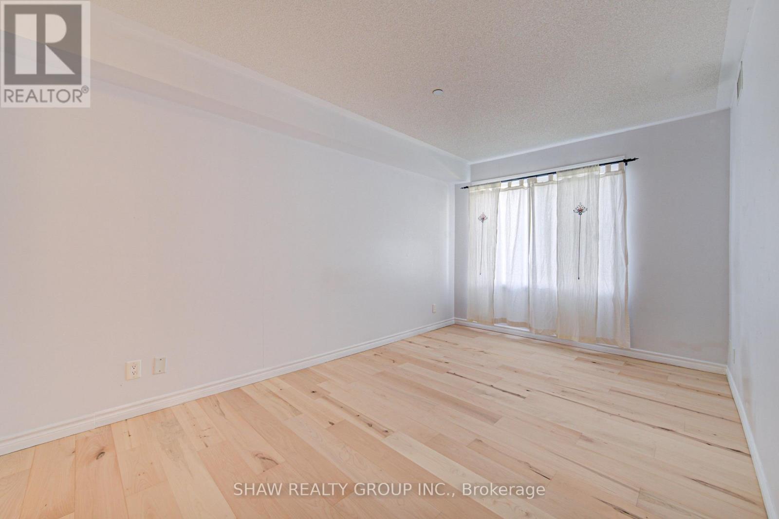 #104 8 HARRIS STREET - 30