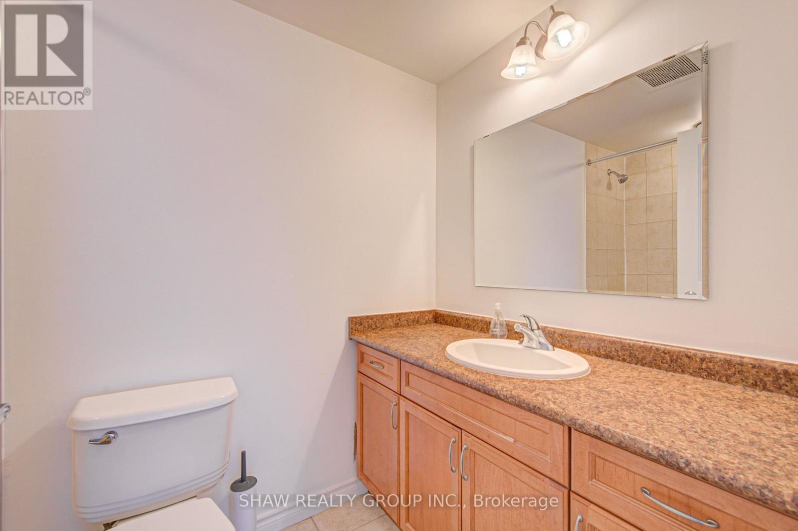 #104 8 HARRIS STREET - 33