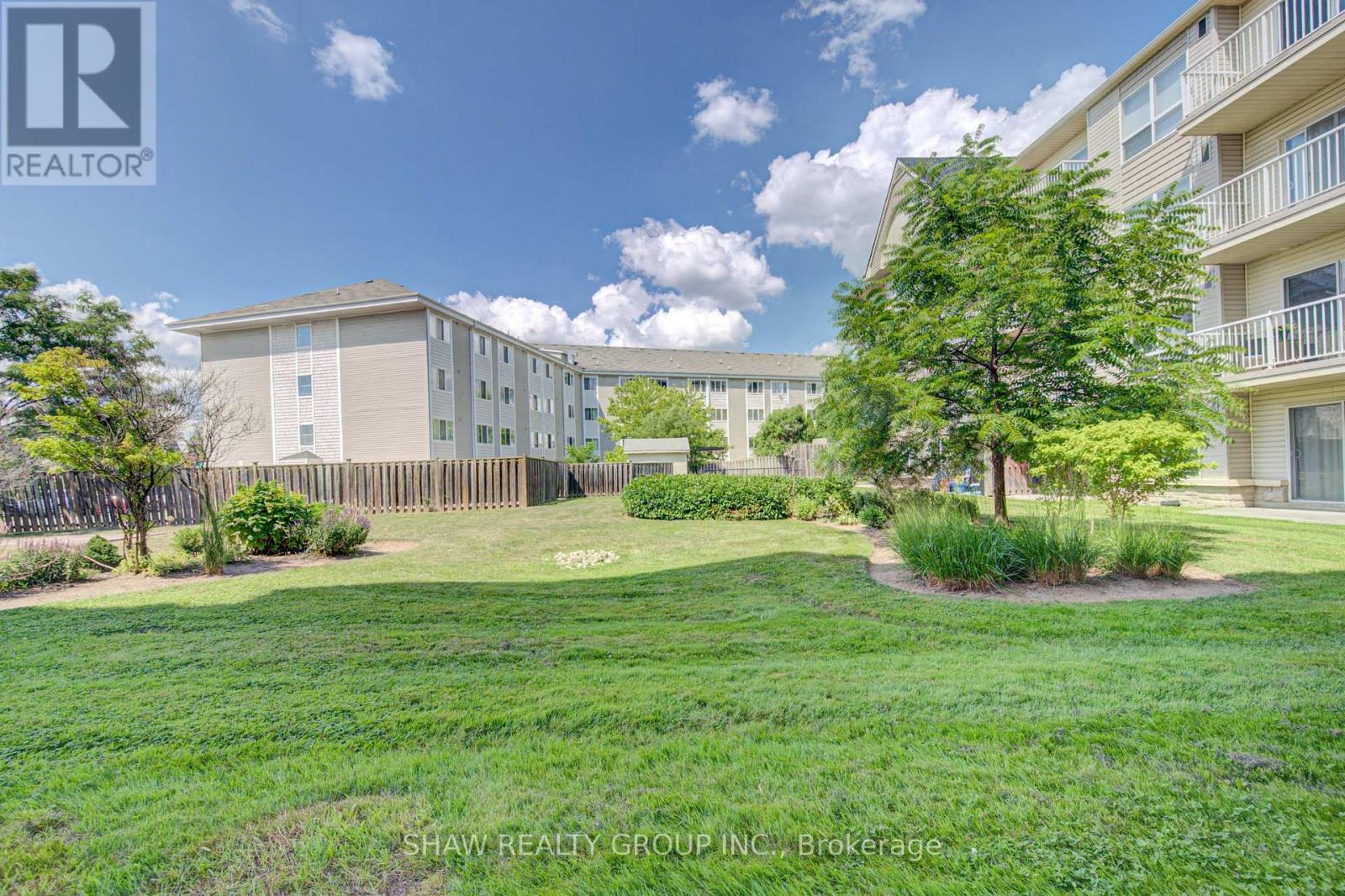#104 8 HARRIS STREET - 34
