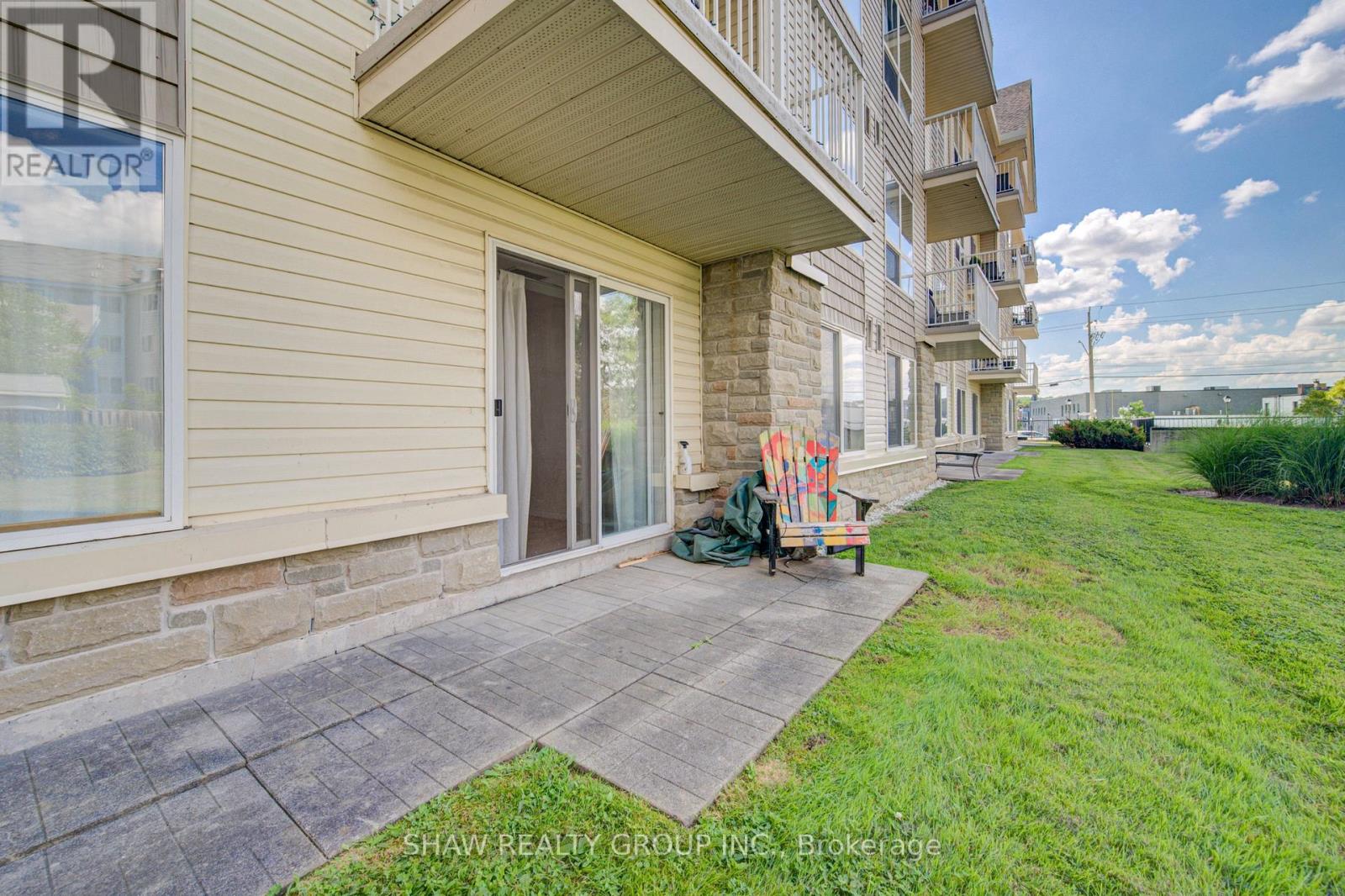#104 8 HARRIS STREET - 35