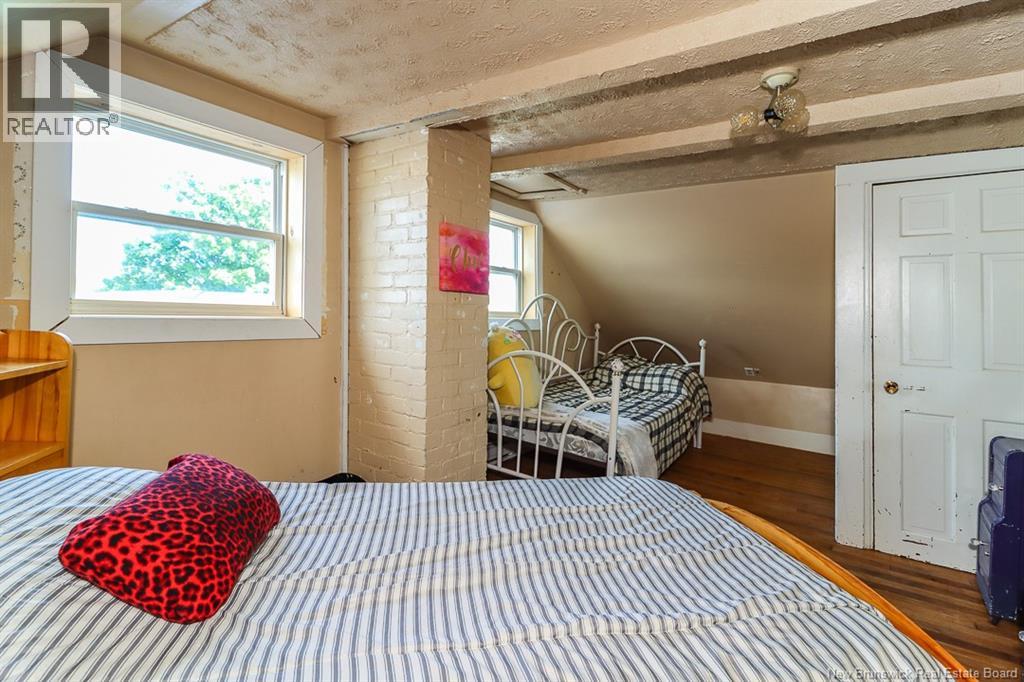 1227 Route 825 - Image 36