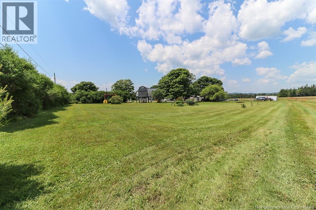1227 Route 825 - Image 12