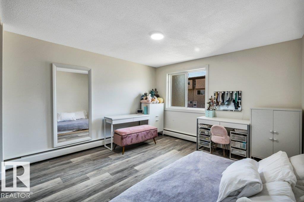 #102 7805 159 ST NW - 25