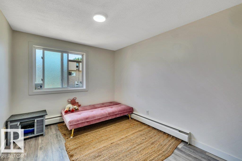 #102 7805 159 ST NW - 27