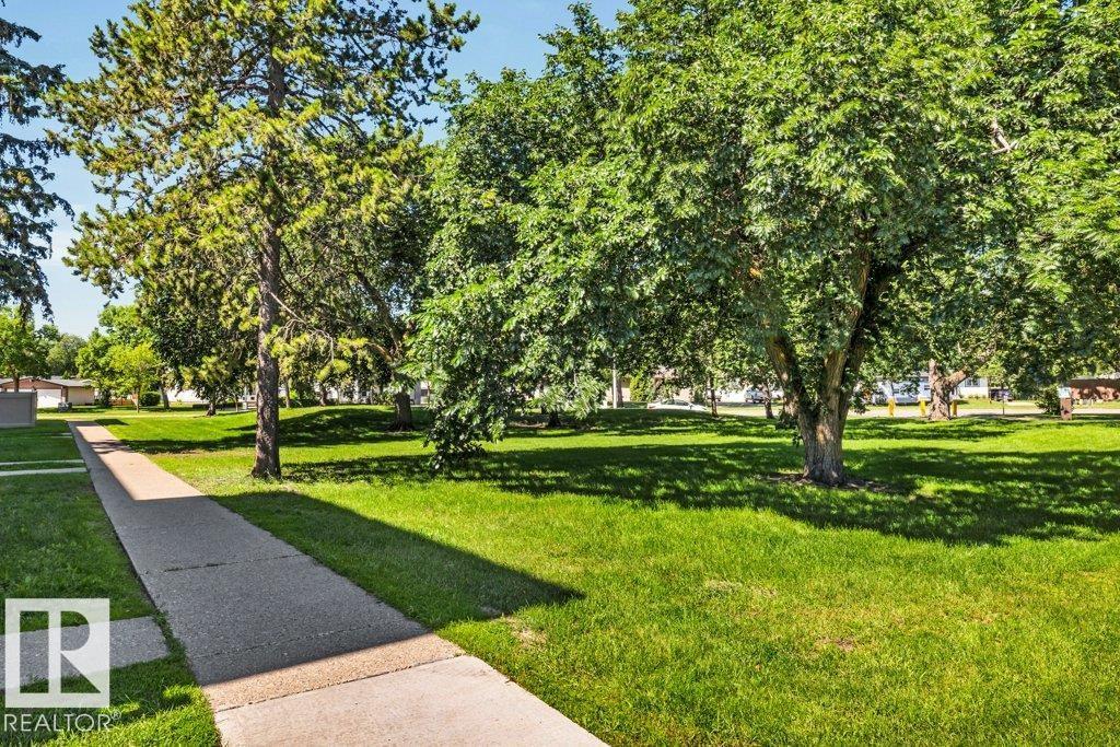 #102 7805 159 ST NW - 7
