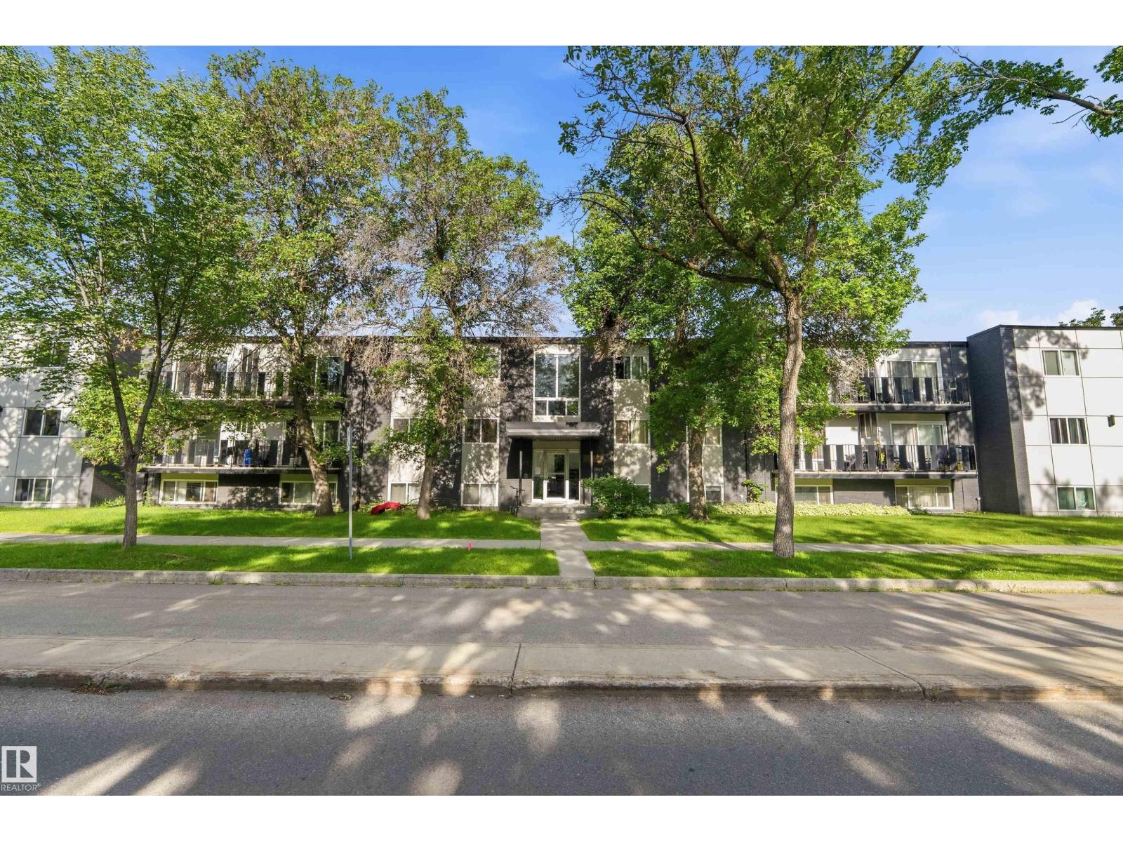 #304 10720 127 ST NW - 2