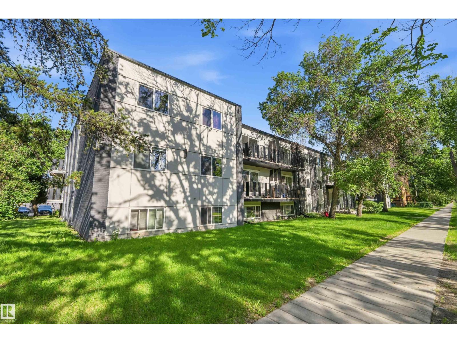 #304 10720 127 ST NW - 28
