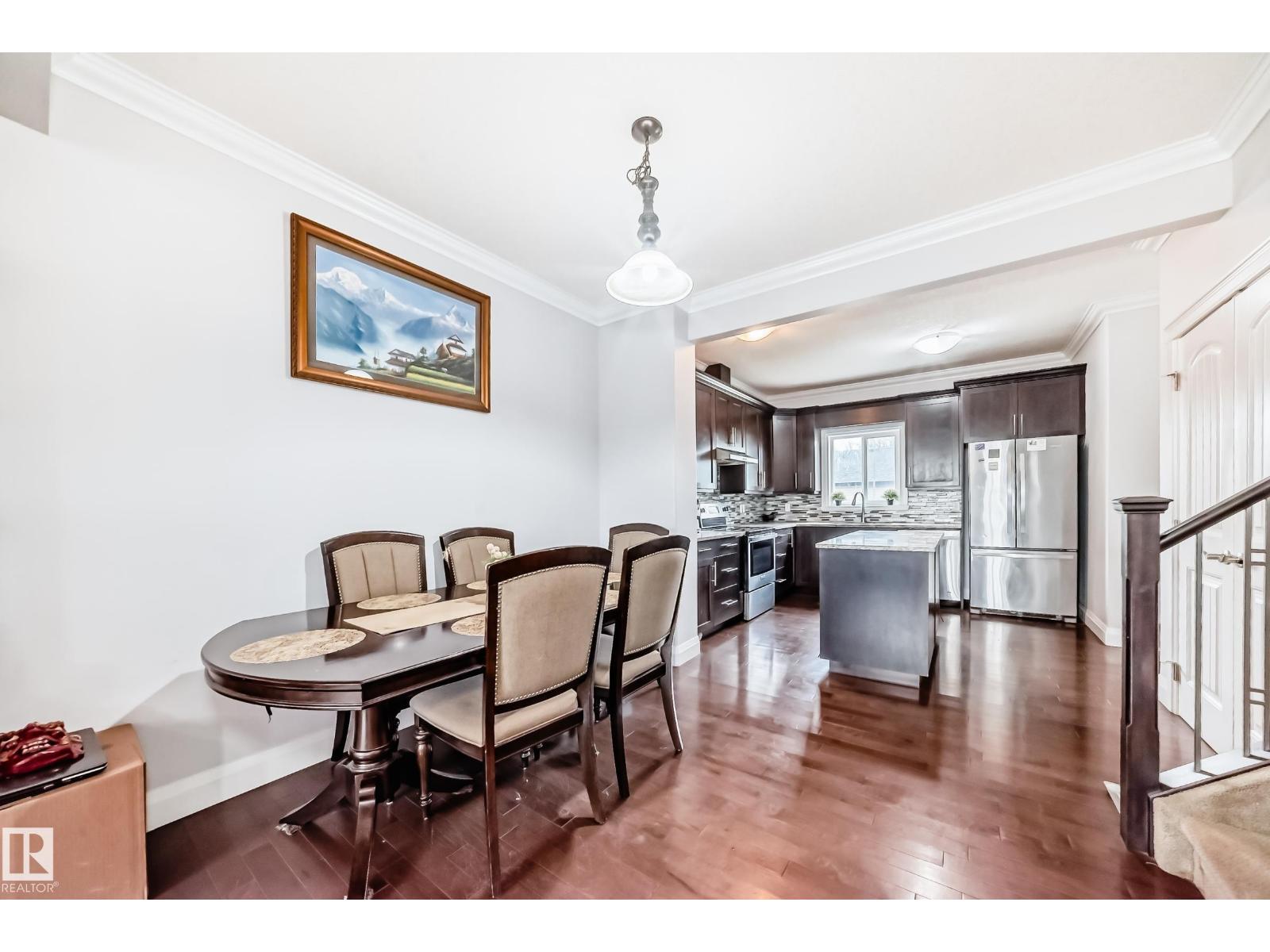 #2 12042 101 ST NW - 10