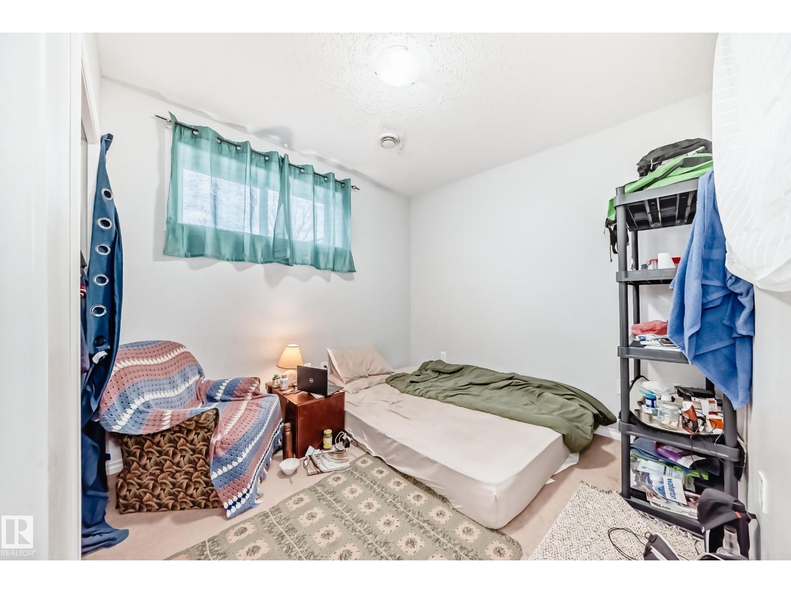 #2 12042 101 ST NW - 35