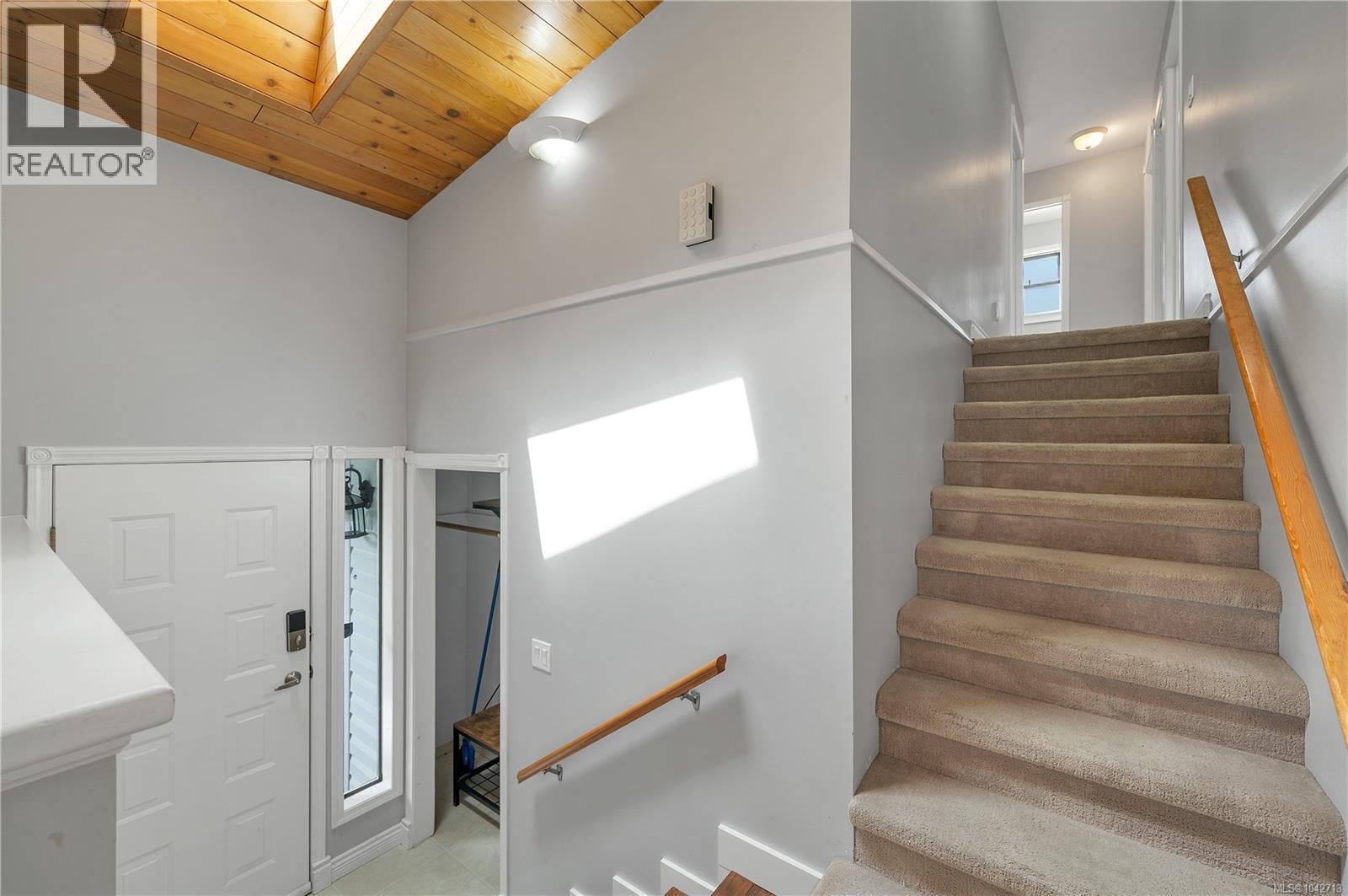 852 Eland Dr, Campbell River