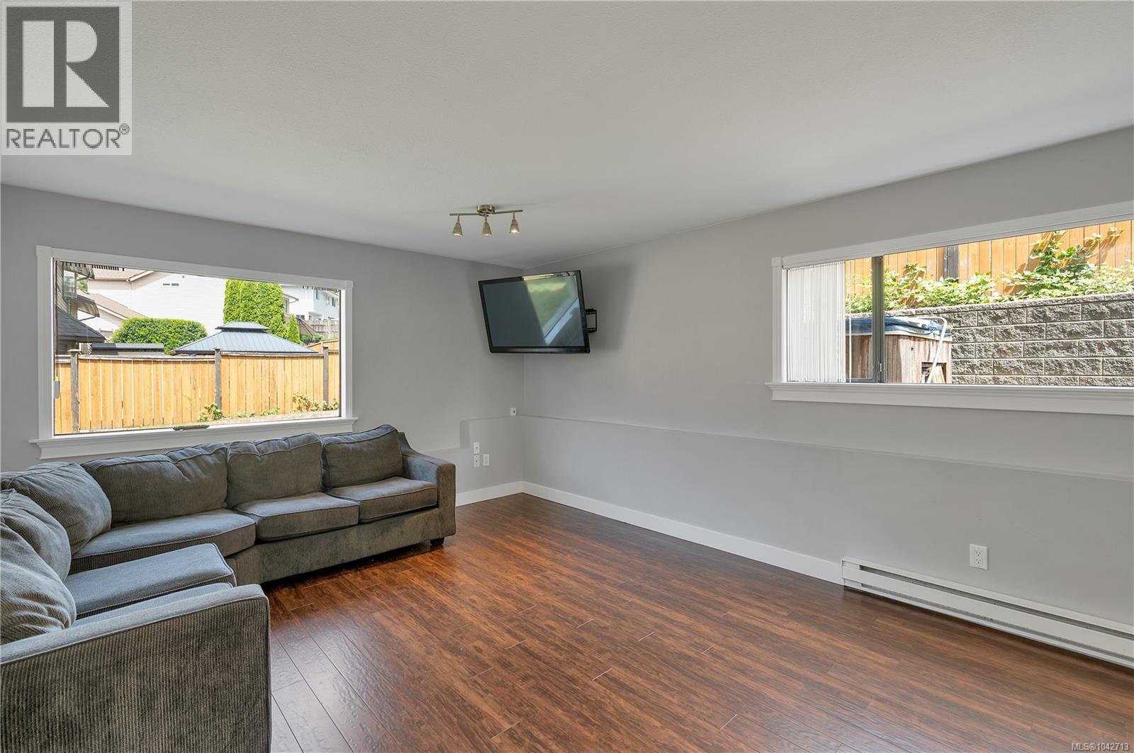 852 Eland Dr, Campbell River