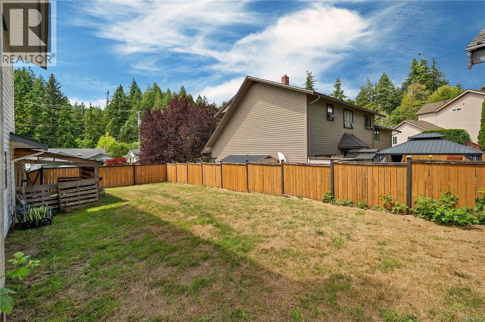 852 Eland Dr, Campbell River
