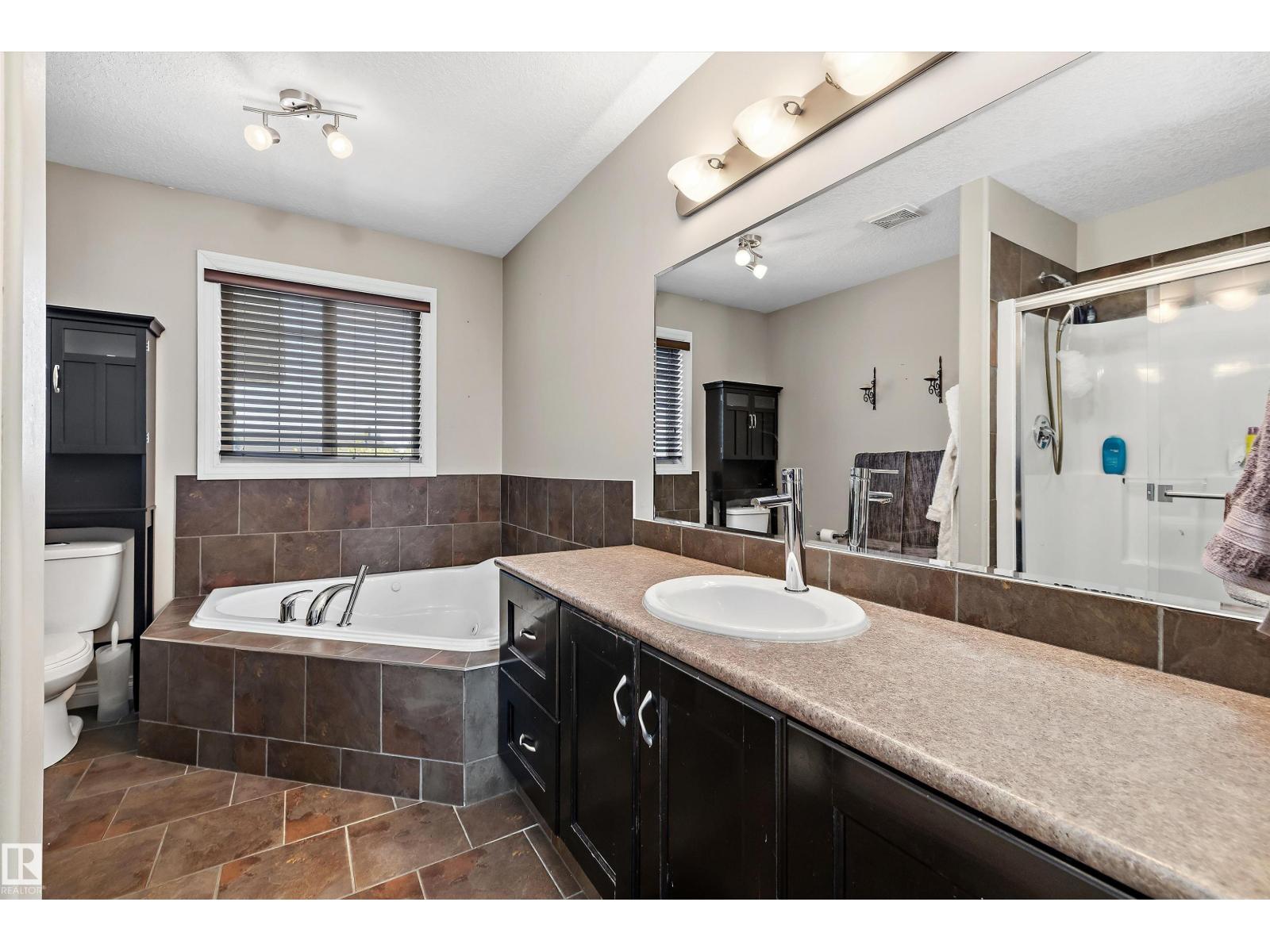 11604 175 AV NW - 38