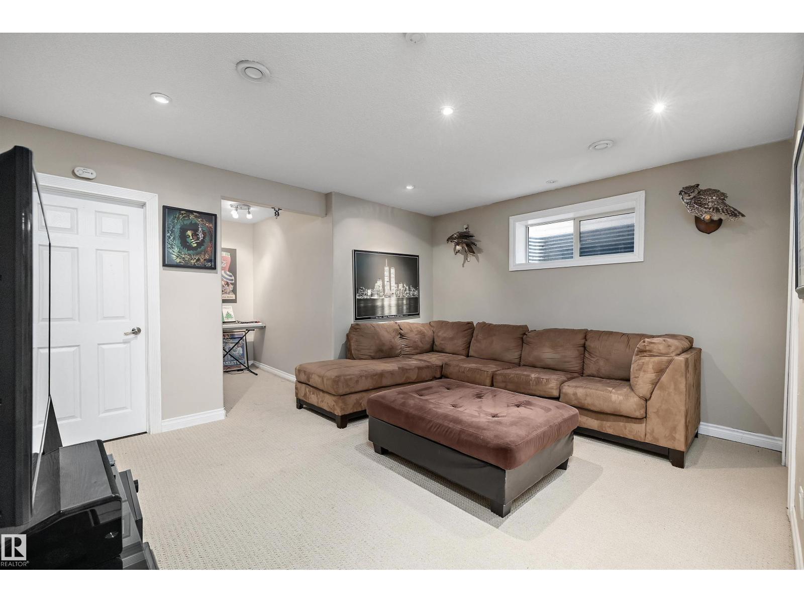 11604 175 AV NW - 49