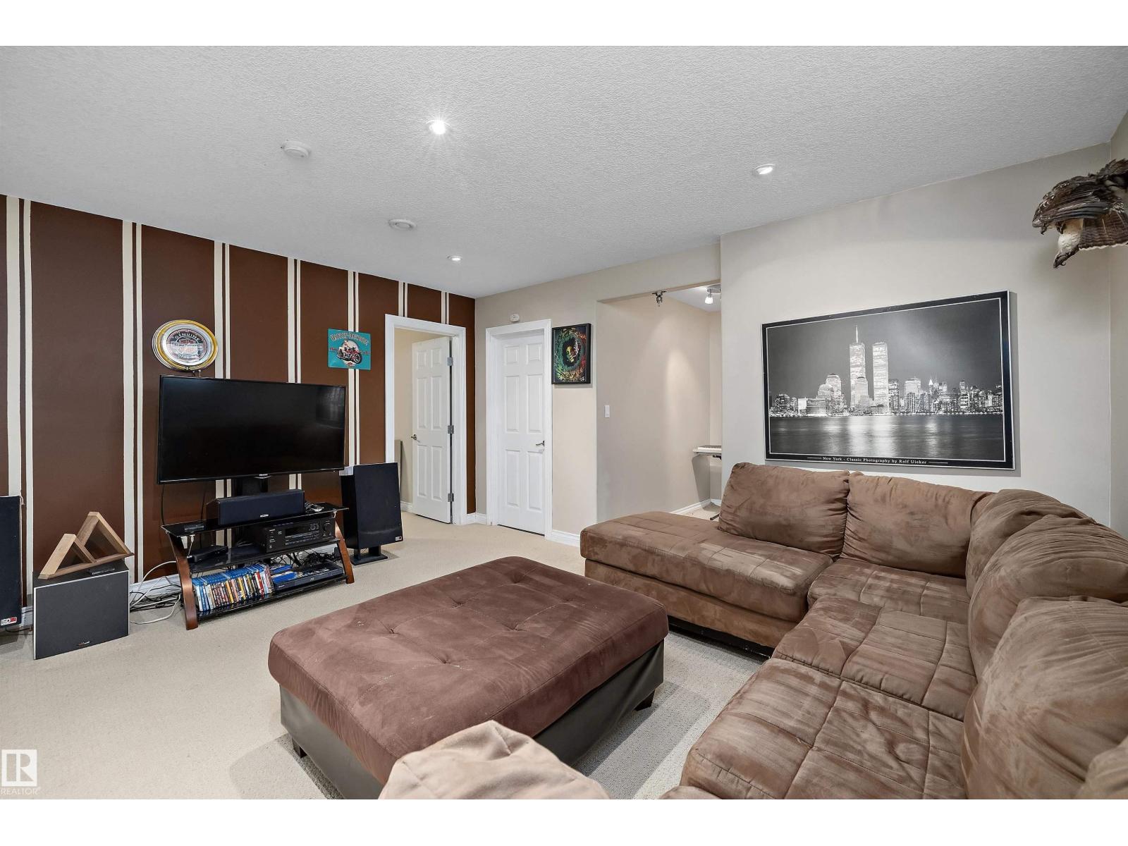 11604 175 AV NW - 50