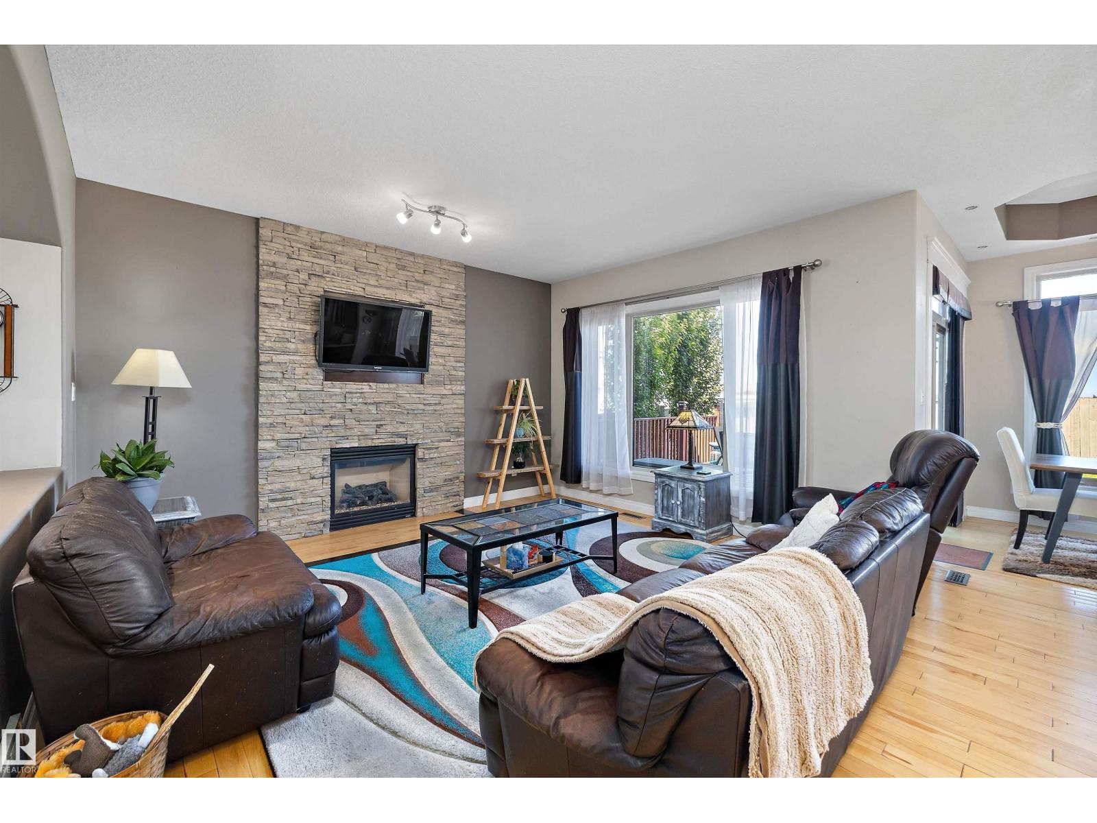 11604 175 AV NW - 7