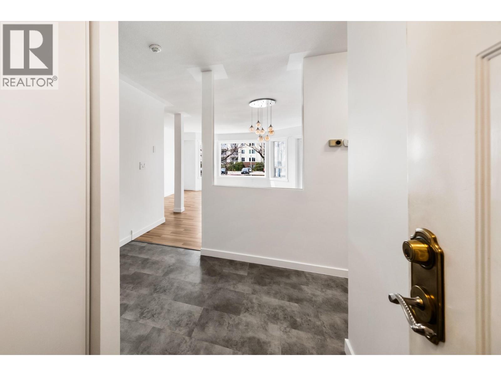 #101 3157 Casorso Road - 3