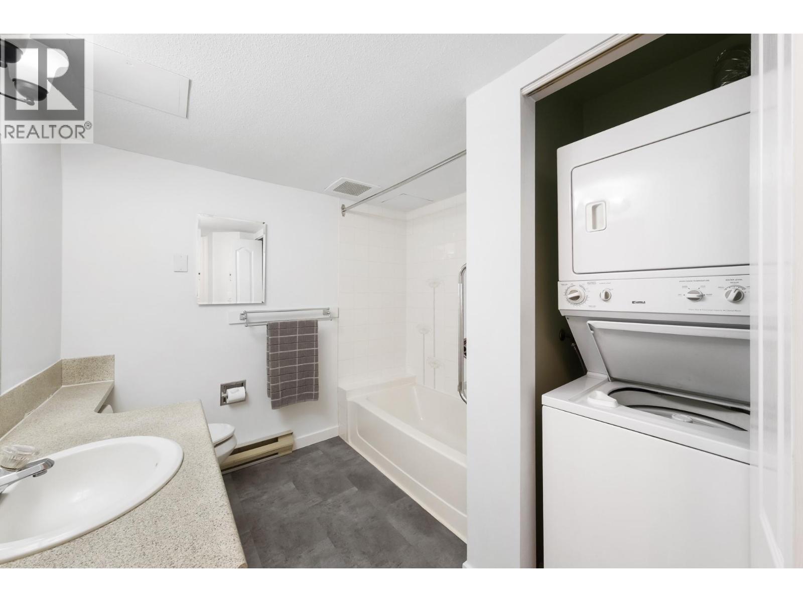 #101 3157 Casorso Road - 17