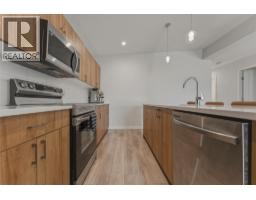 Primary Bedroom - 8900 Jim Bailey Road Unit# 32, Kelowna, BC V4V0B5 Photo 6