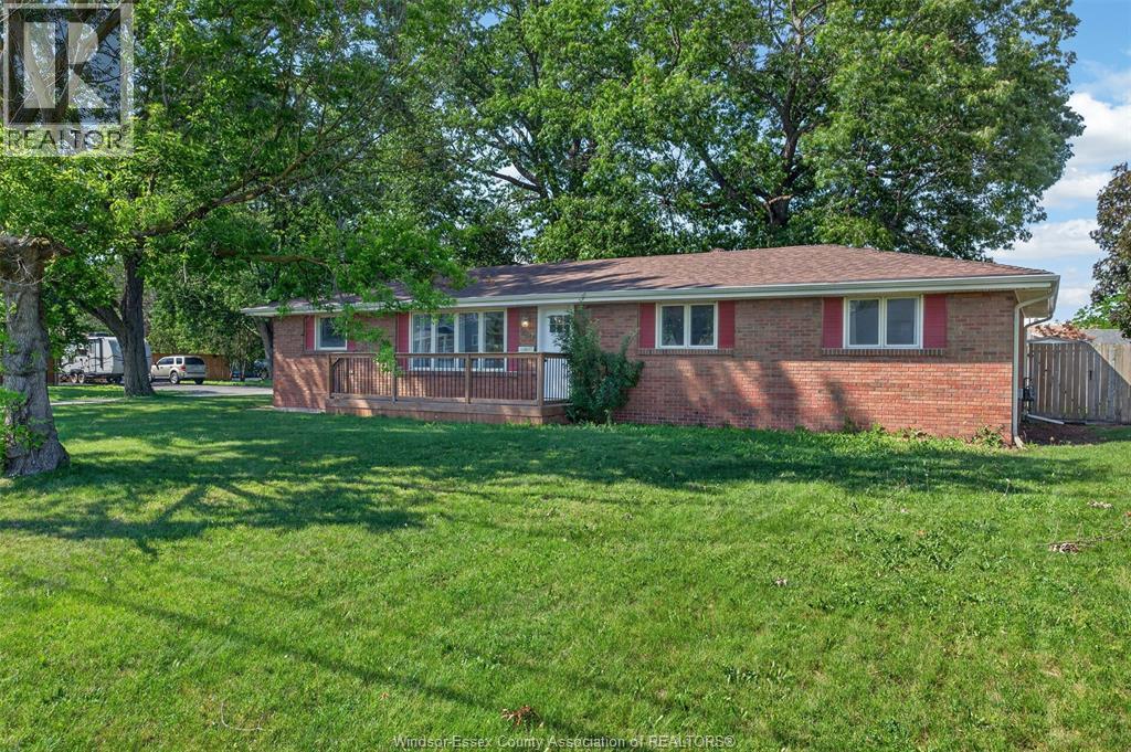 520 FRONT ROAD - 3