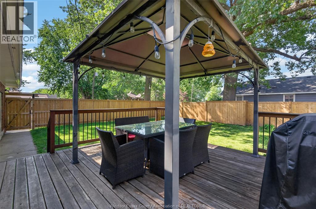 520 FRONT ROAD - 30