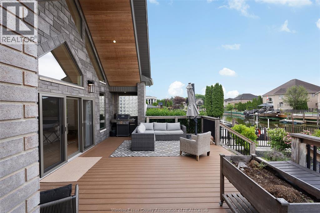 263 RUSSEL WOODS DRIVE - 31