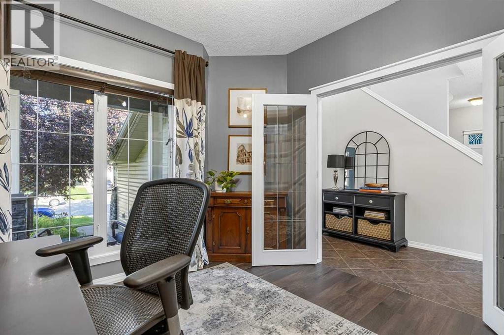 11 Chapala Square SE — photo 18