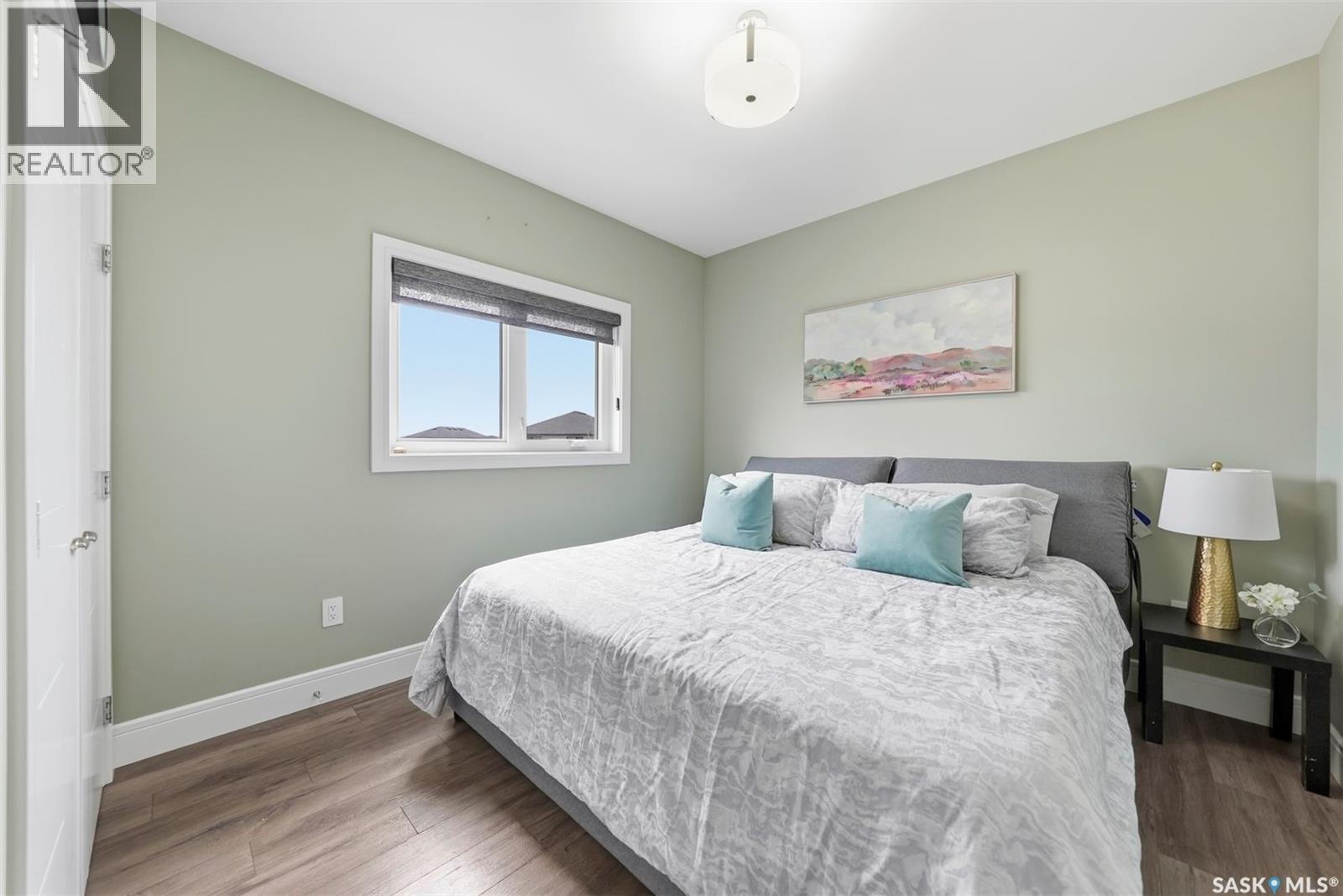211 Burgess BAY - 19