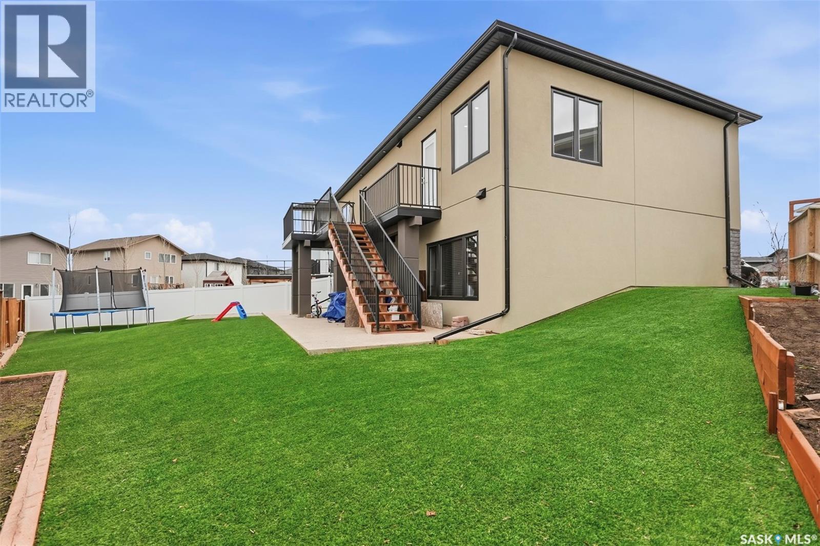 211 Burgess BAY - 37