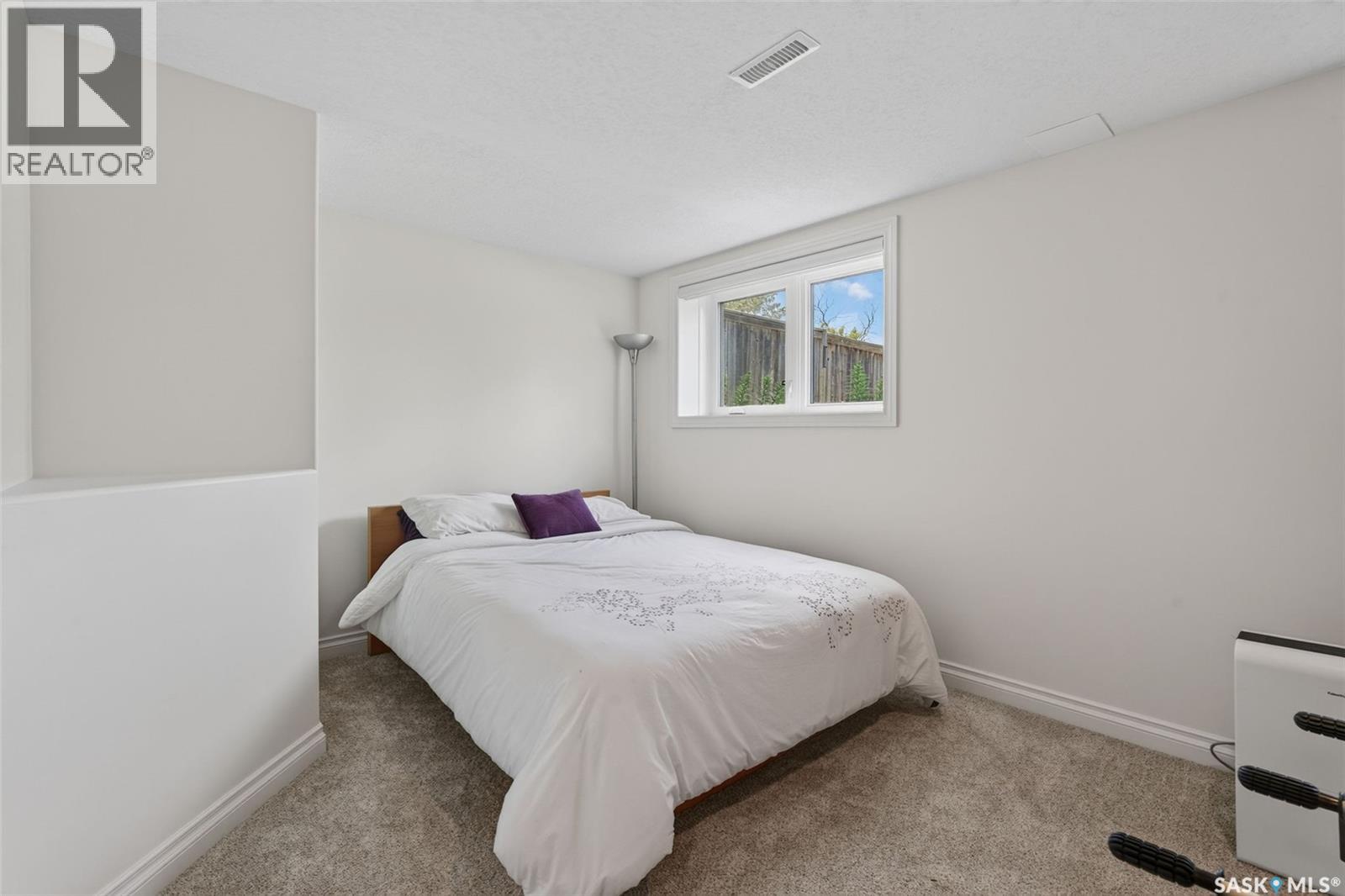 625 11th AVENUE — photo 31