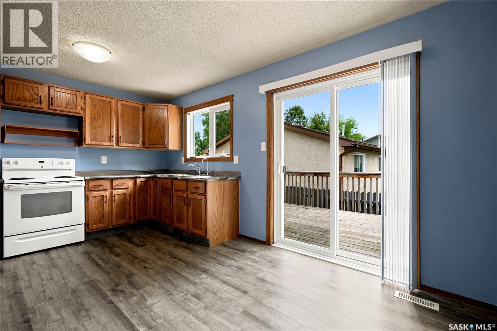 1027 Victory CRESCENT - 7