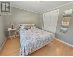 16 Spencer Road thumbnail 16