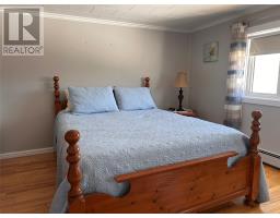 16 Spencer Road thumbnail 14