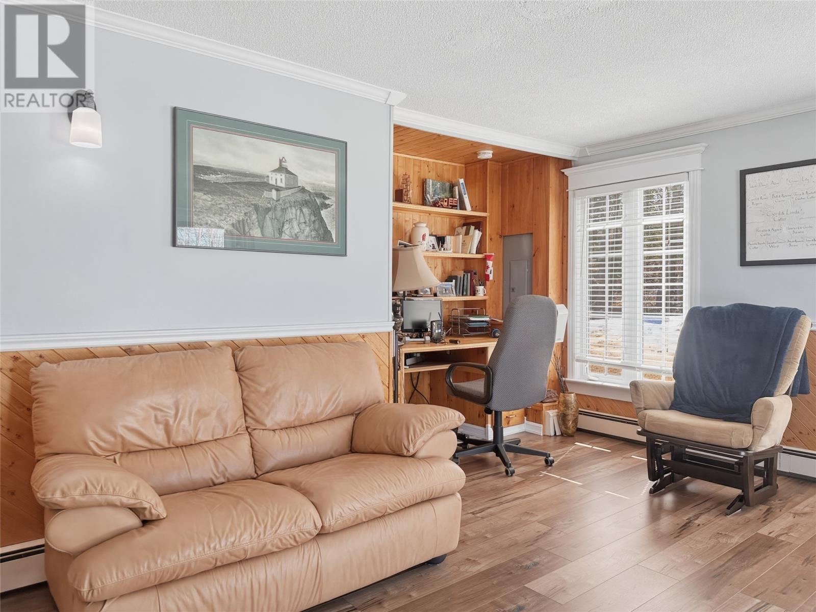 16 Spencer Road - 18