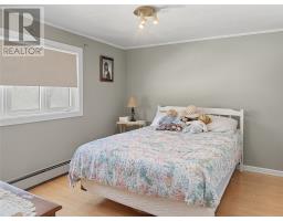 16 Spencer Road thumbnail 17