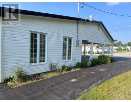 16 Spencer Road thumbnail 29