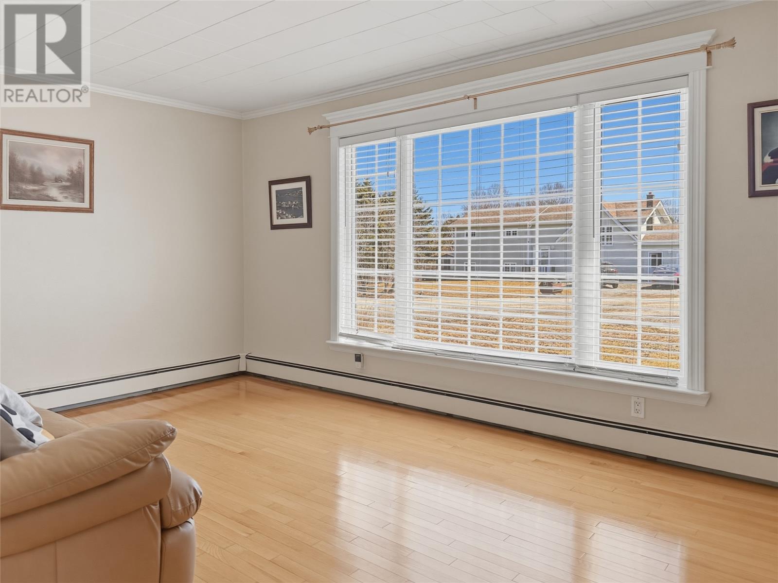16 Spencer Road - 6