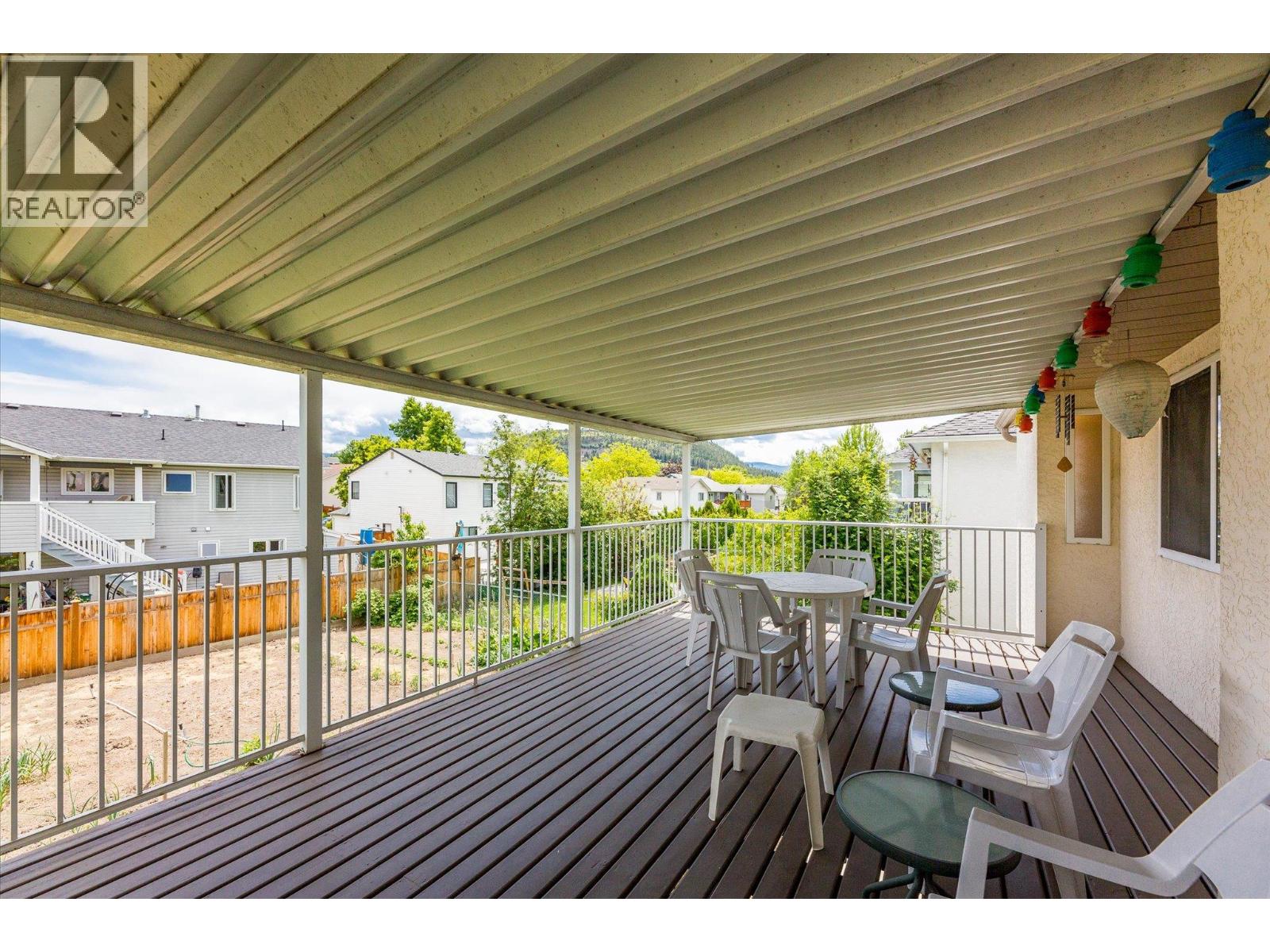221 Drysdale Boulevard, Kelowna