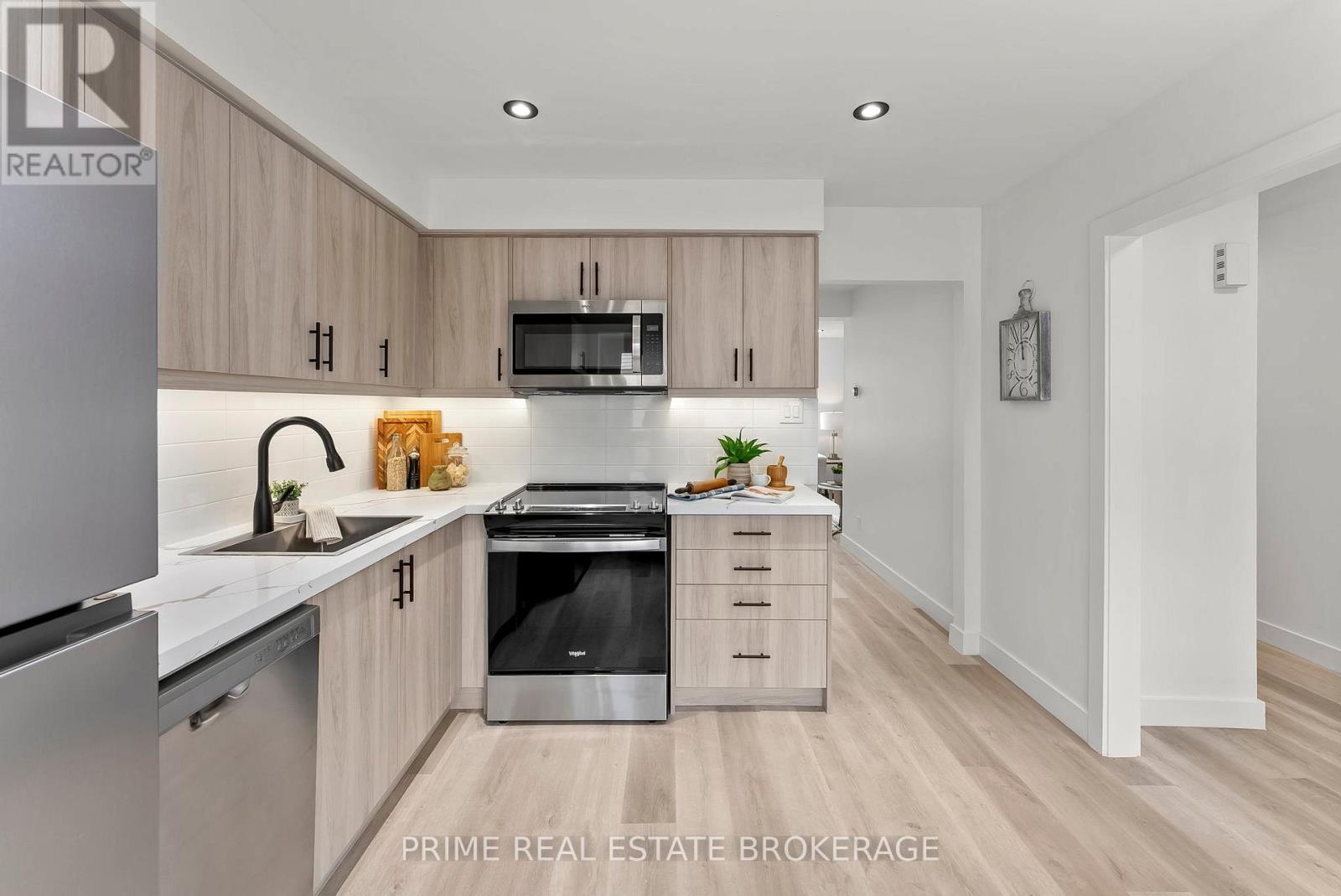 #48 126 BELMONT DRIVE - 4