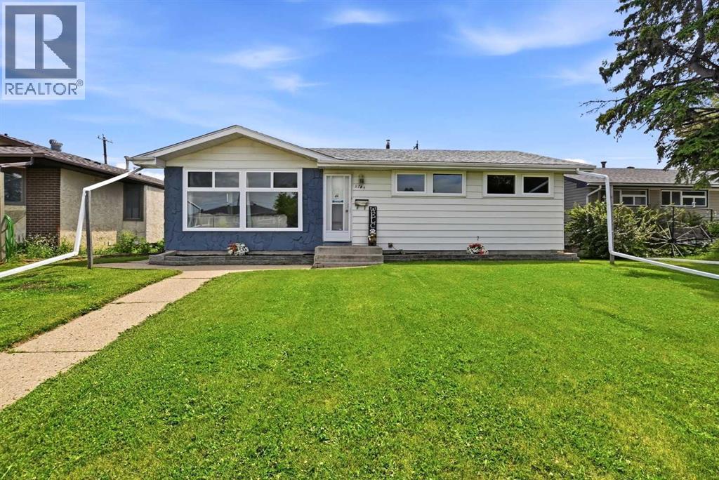 5745 35 Street - photo 2