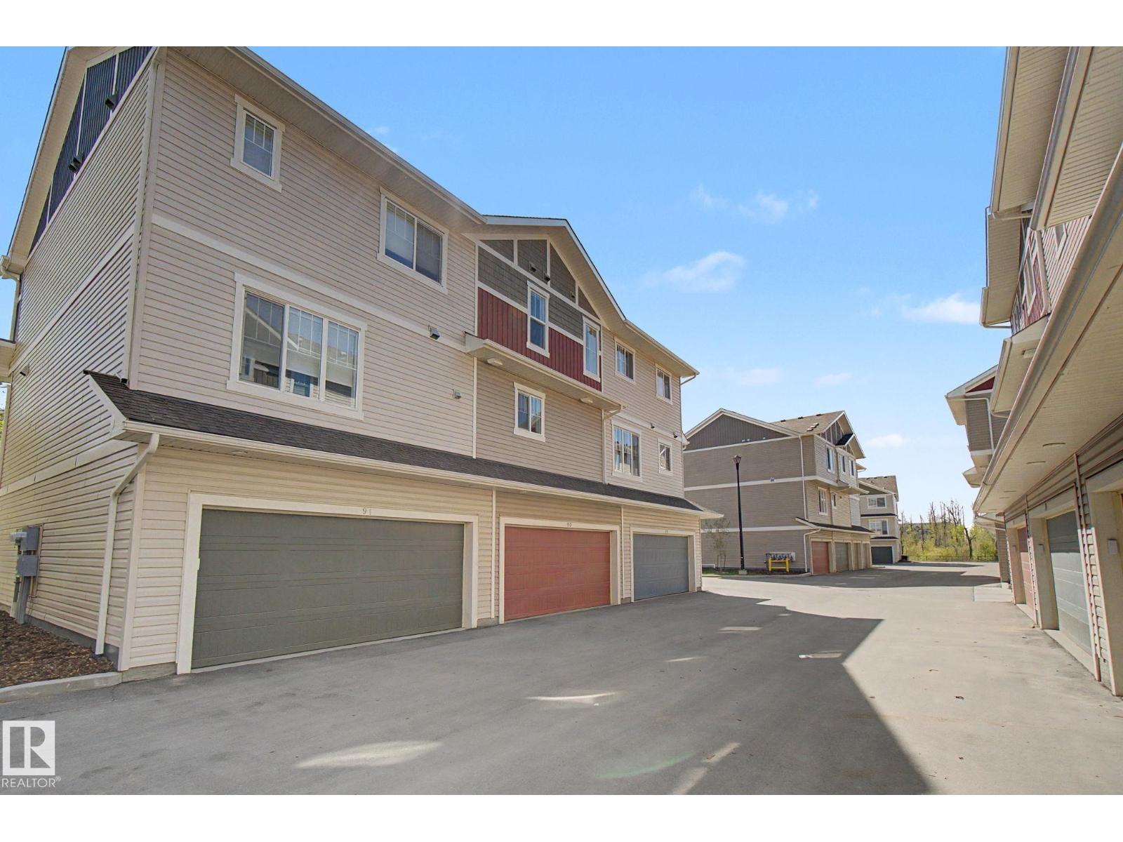 #90 17832 78 ST NW - 38